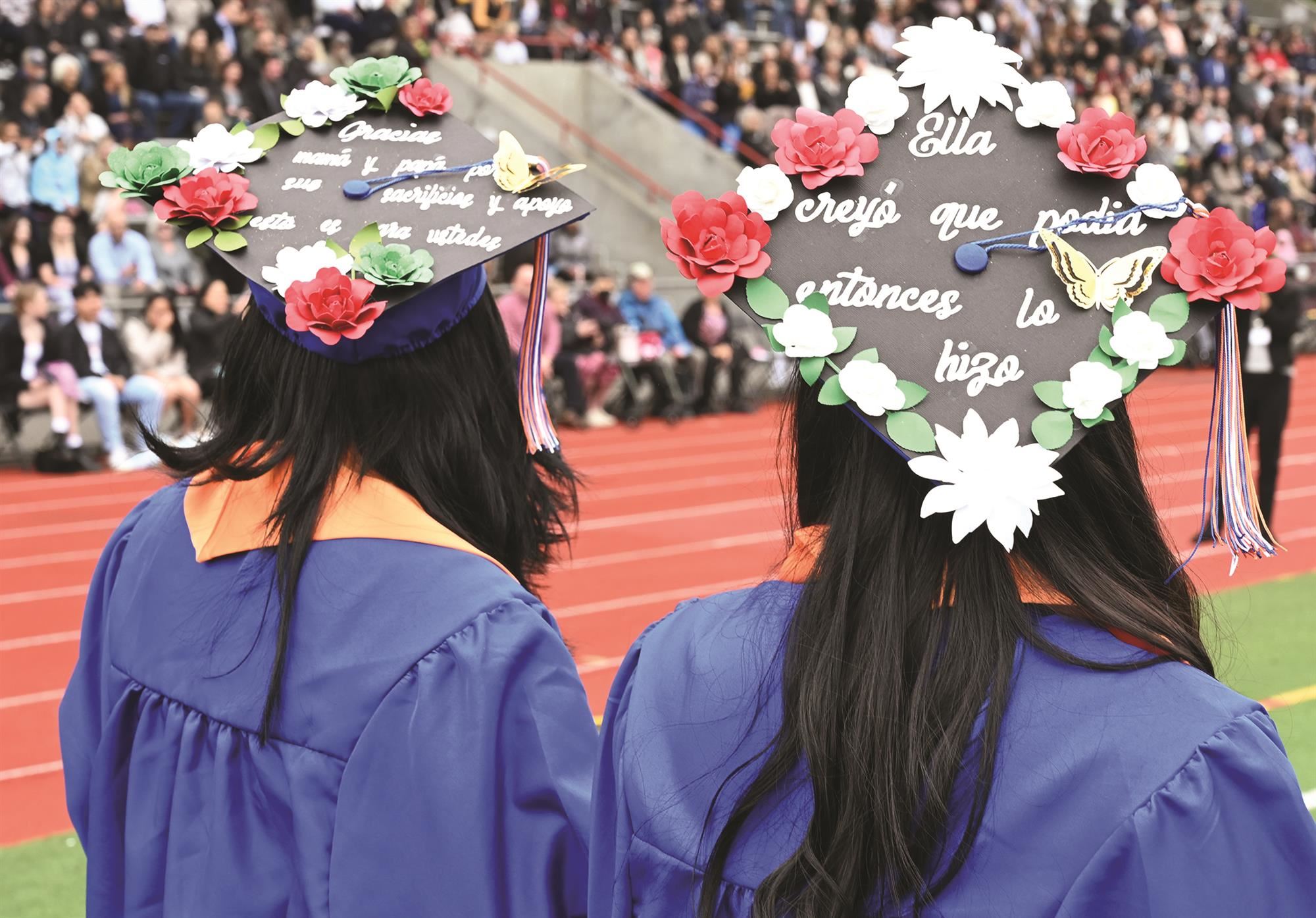Mountainview girl graduates.
